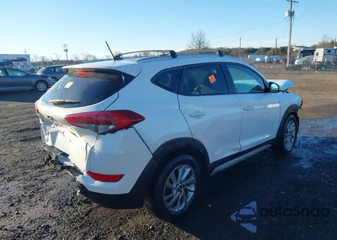 2017 Hyundai Tucson Se z USA, uszkodzony, nr VIN KM8J3CA41HU314710